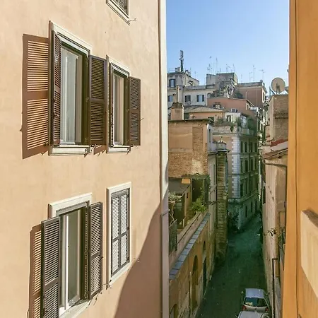 Apartment C M Fori Imperiali Rome