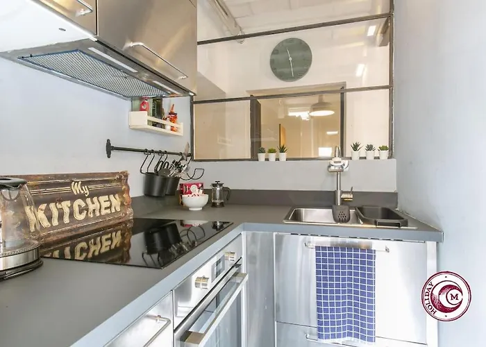 C M Fori Imperiali Апартаменты *